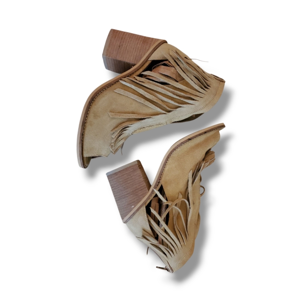 Musse & Cloud Open Toe Tan Suede Fringe Heels - Picture 7 of 12